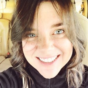 Meet your Posher, Afton